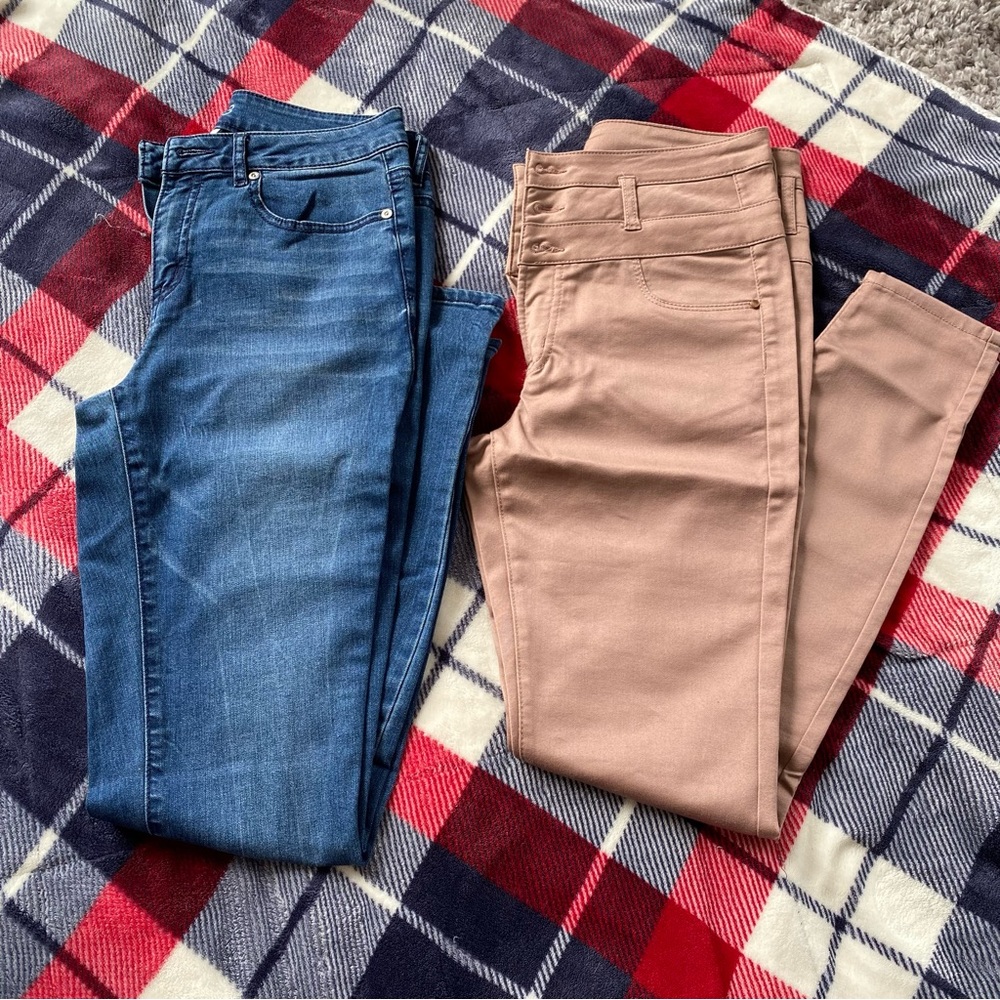 Women’s Jeans Bundle size 6 NWOT